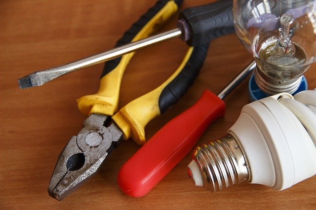 Tools-Repairs-Renovations-Handyman