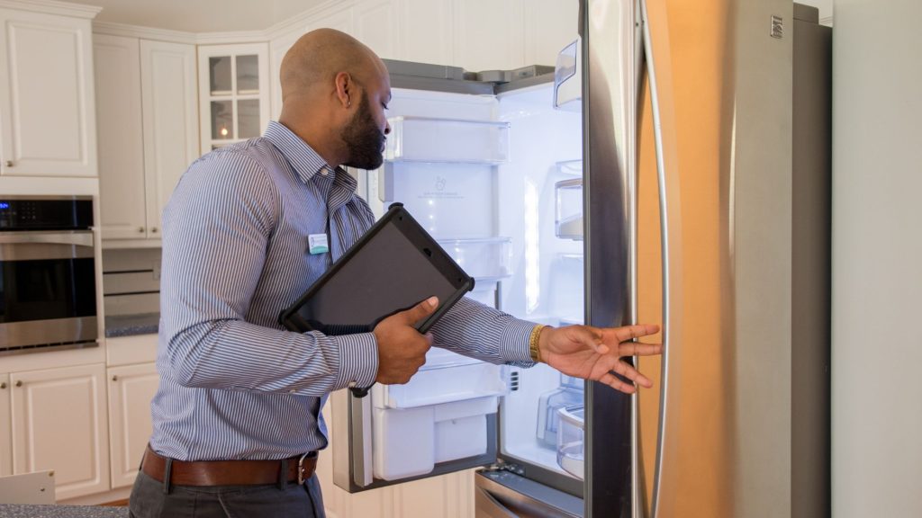 Technology Personal Touch Property Management - Florida Property Management &Amp; Sales Blending Technology With A Personal Touch In Property Management